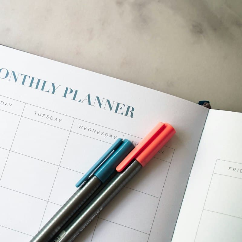 ofistenal Aylık Planlayıcı Defter A4